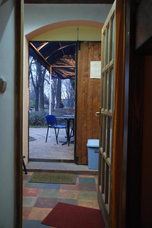 Tash Inn Hostel Belgrado Esterno foto